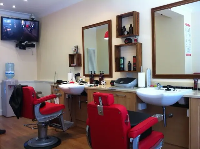 Chris Gents Hair Stylists photo (photo 2 of 3)