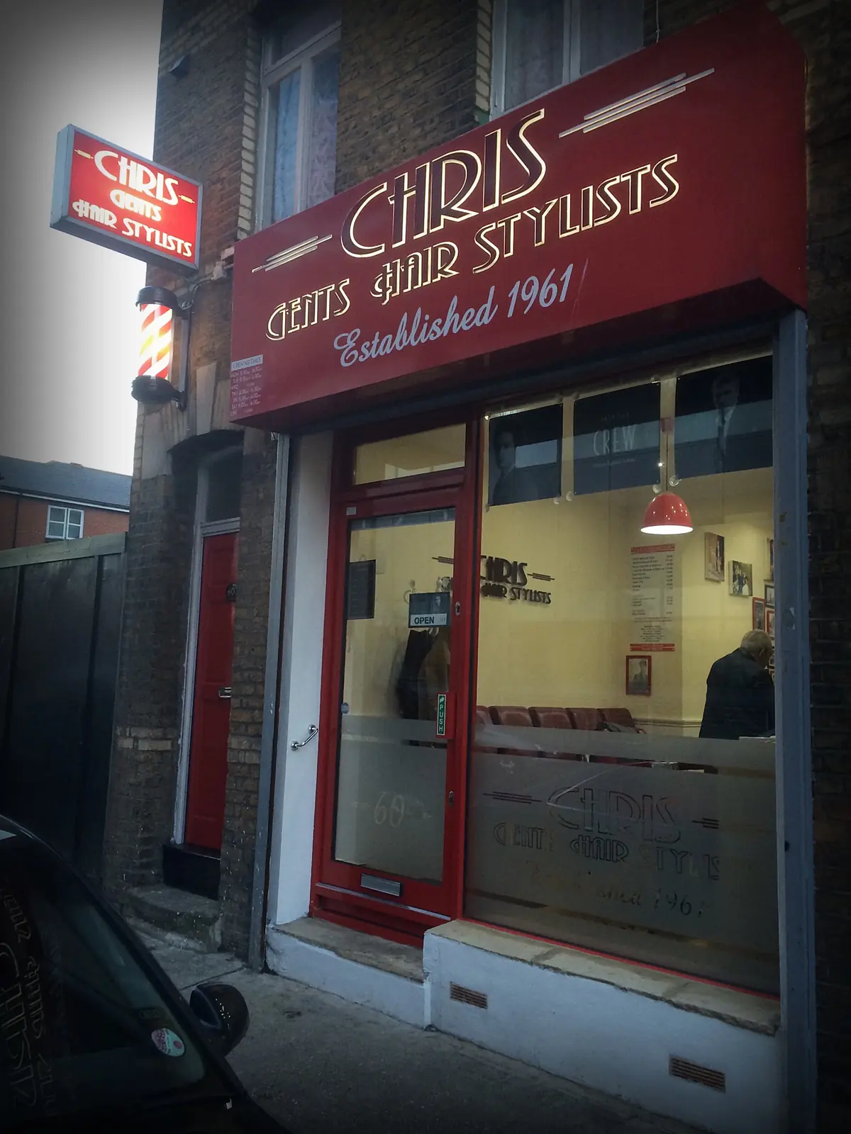 Chris Gents Hair Stylists photo (photo 1 of 3)