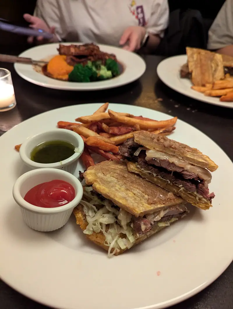Havana Grill photo (photo 2 of 3)