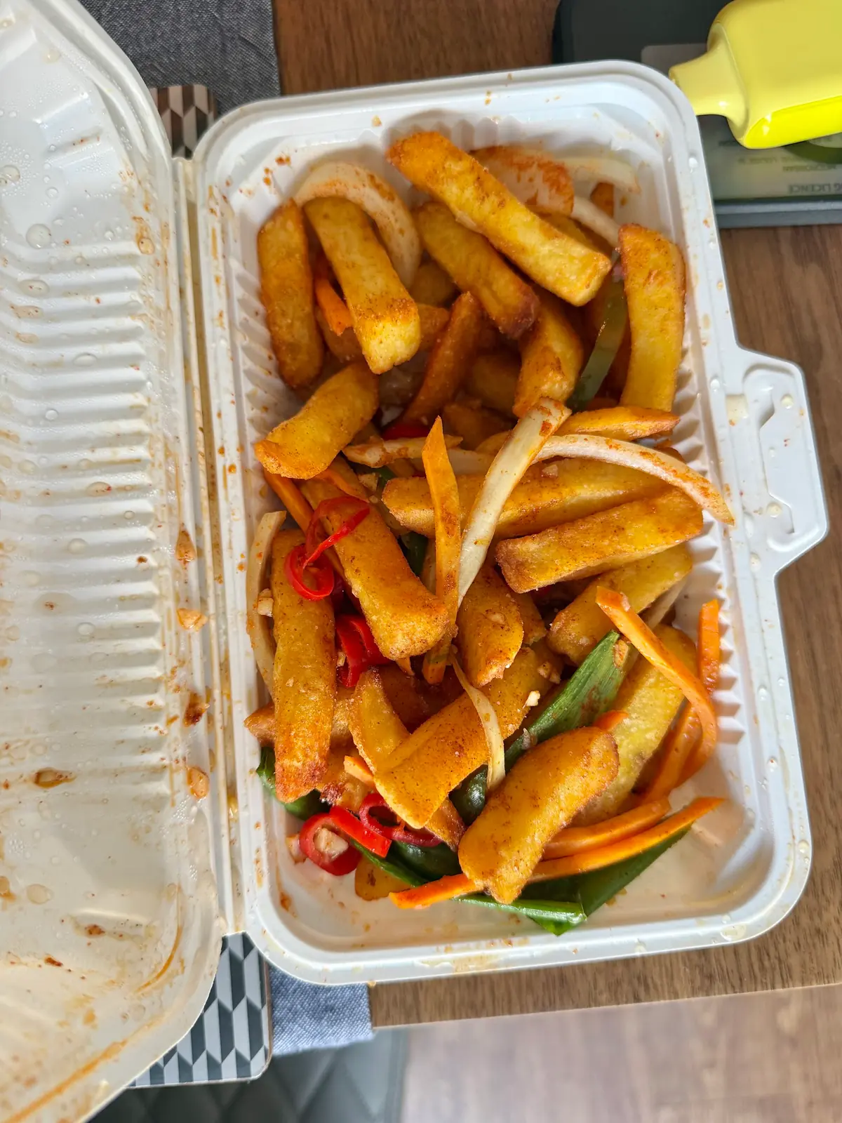 9TH KITCHEN Chinese Takeaway photo (photo 3 of 3)