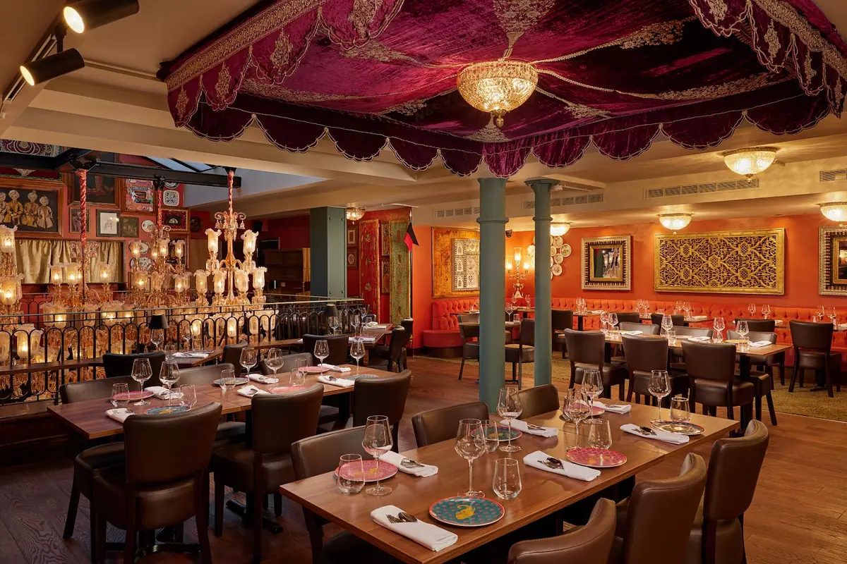 Colonel Saab Trafalgar Square — Indian Restaurants in London