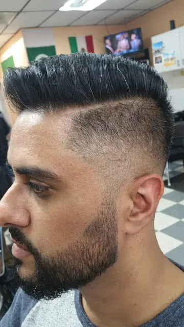 Salon Jovial photo (photo 3 of 3)