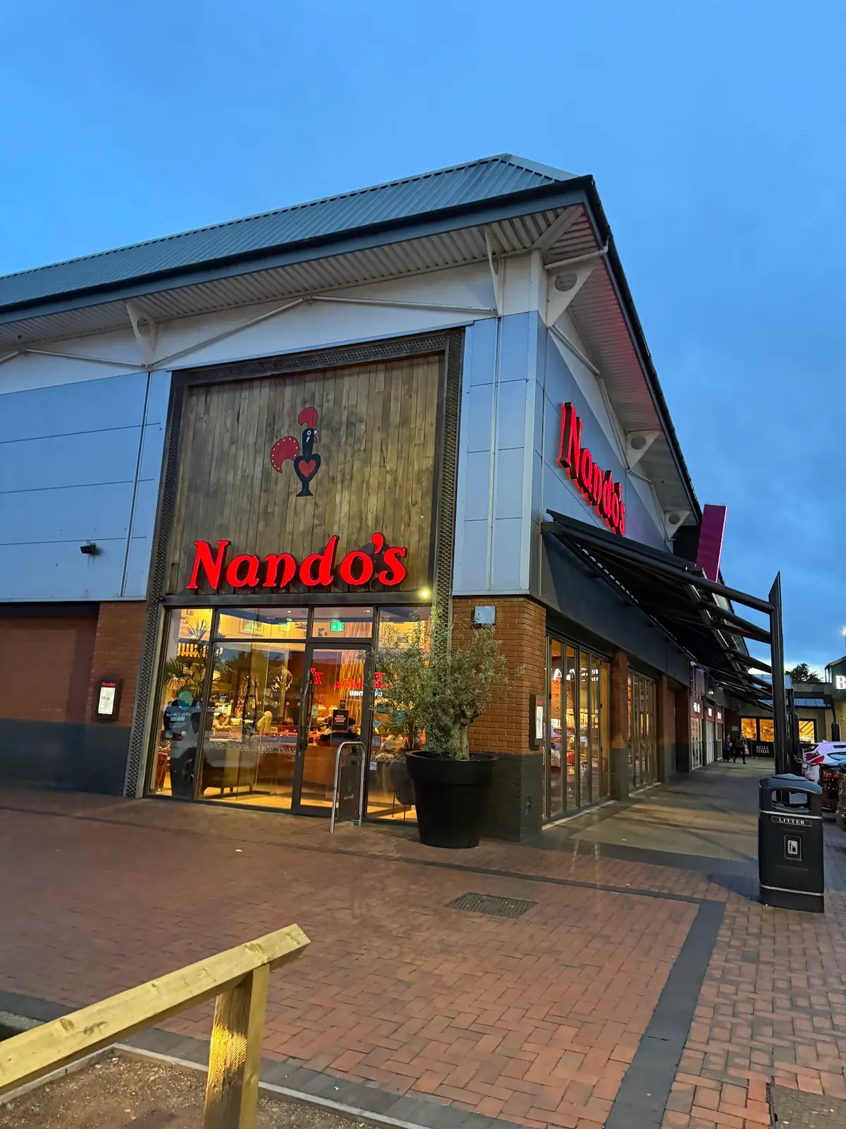 Nando's Wolverhampton - Bentley Bridge