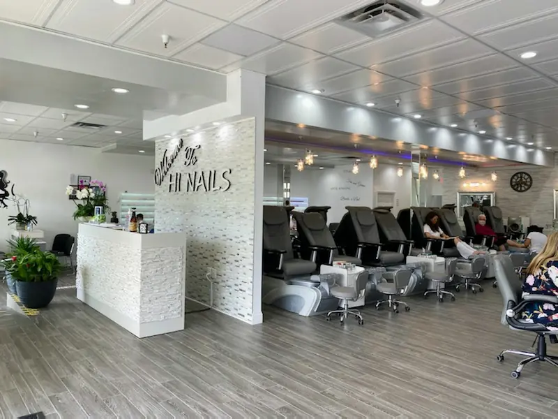 Hi Nails photo (photo 1 of 3)