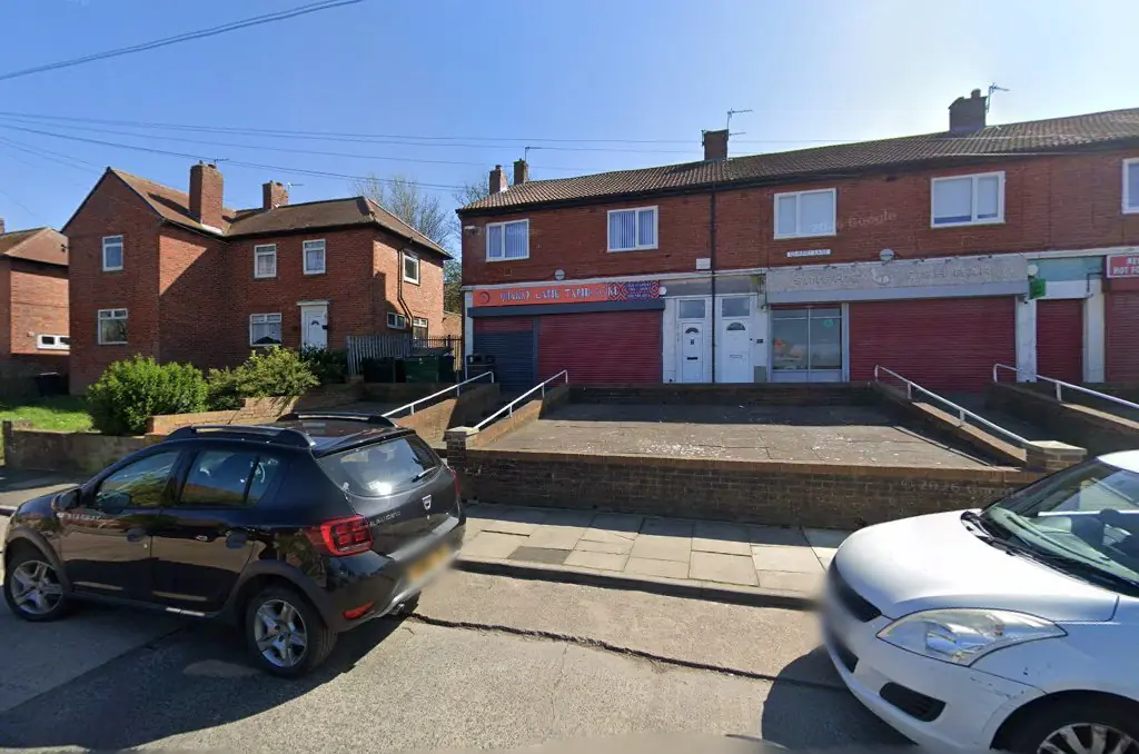 Quarry Lane Tandoori photo (photo 3 of 3)