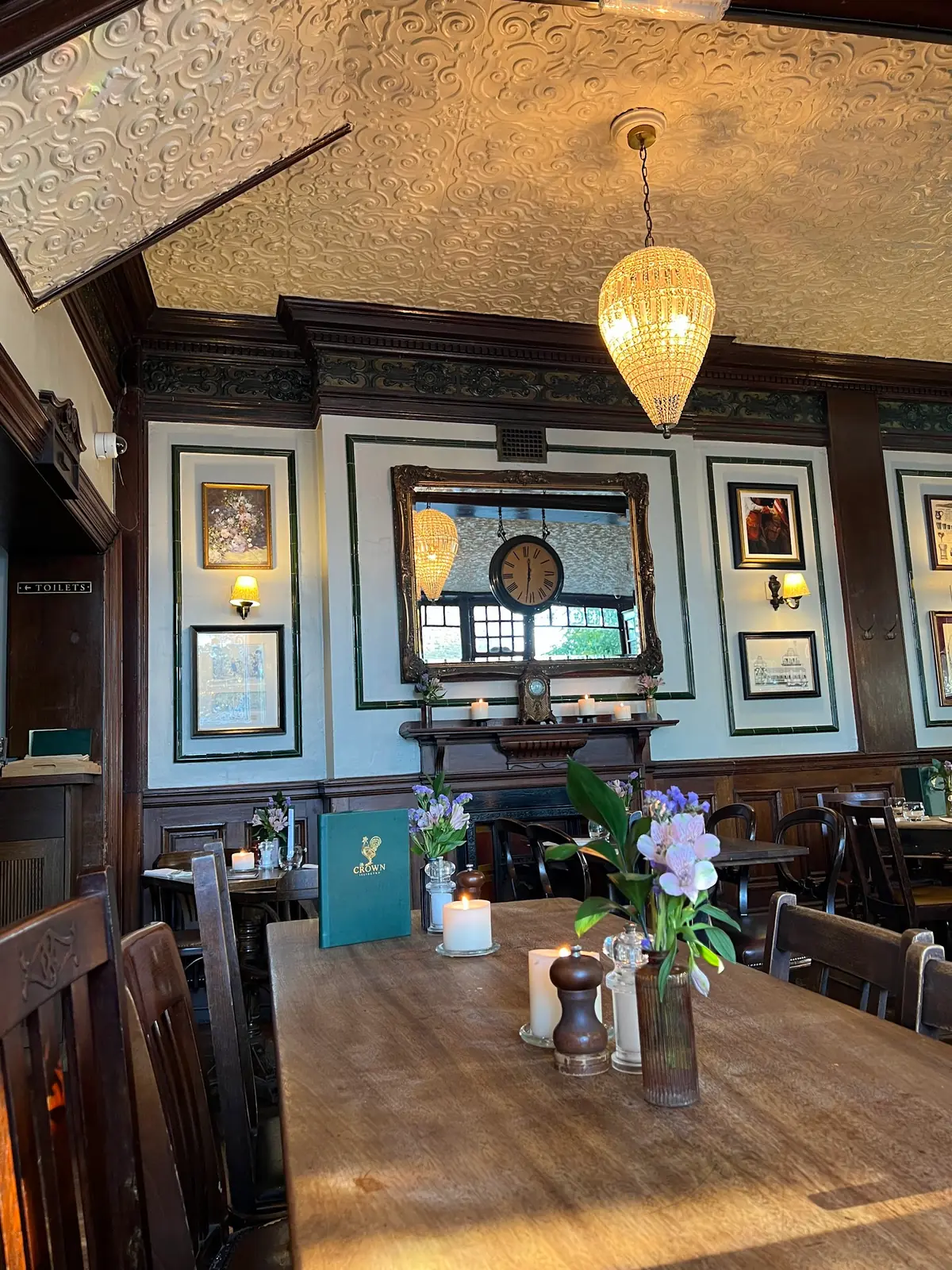 The Crown, Islington photo (photo 3 of 3)