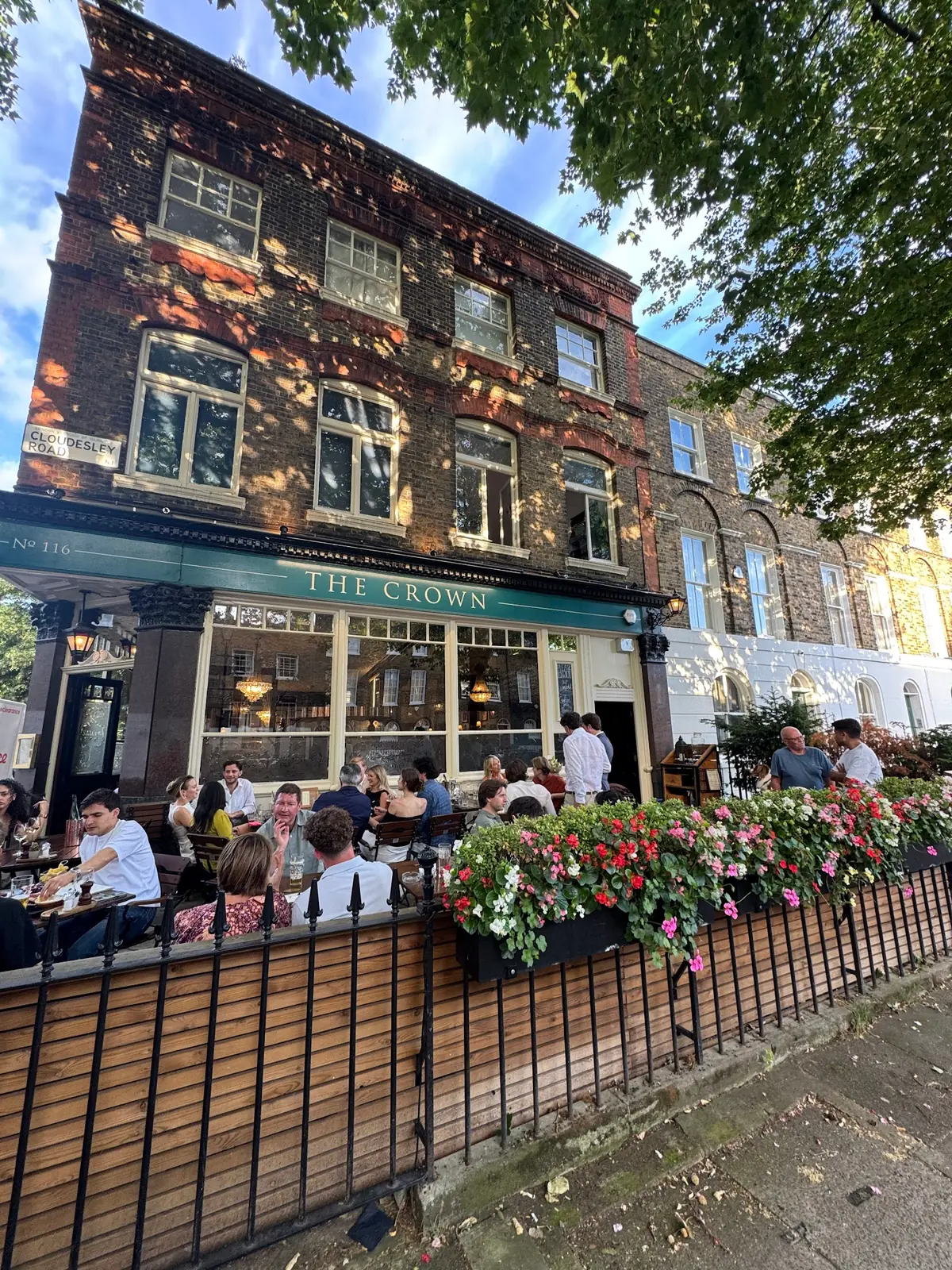 The Crown, Islington photo (photo 2 of 3)