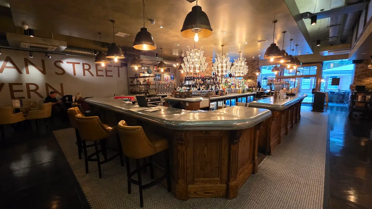 Leman Street Tavern photo (photo 3 of 3)