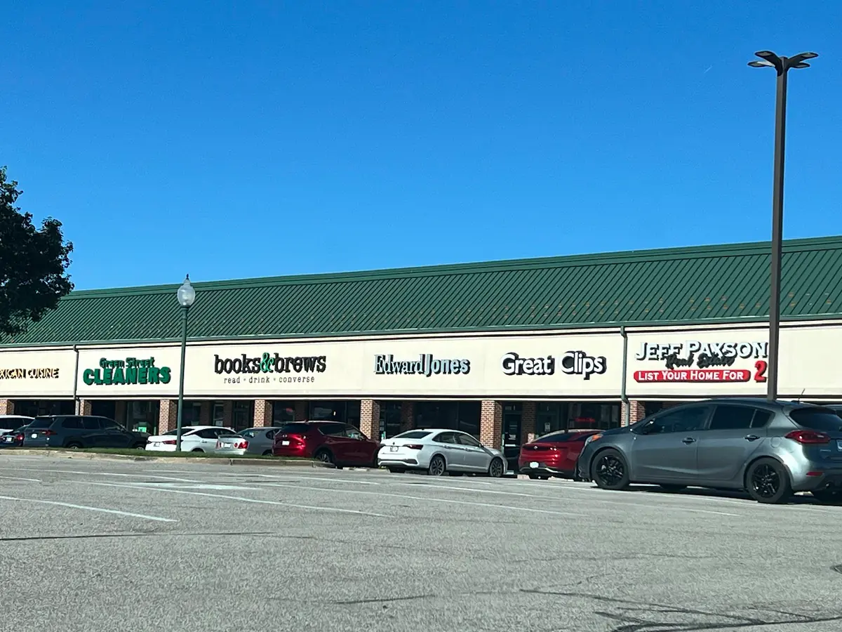 Green Street Square — Shopping Malls in Brownsburg