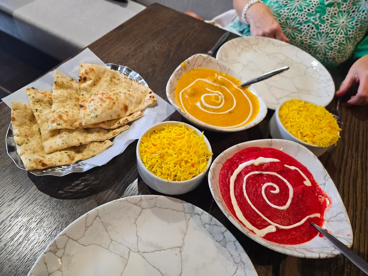 Kohinoor Indian Cuisine photo (photo 3 of 3)
