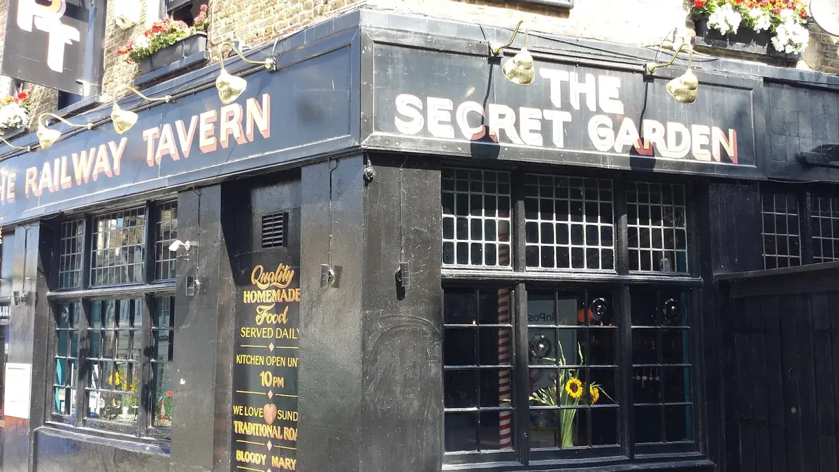 Railway Tavern photo (photo 1 of 3)