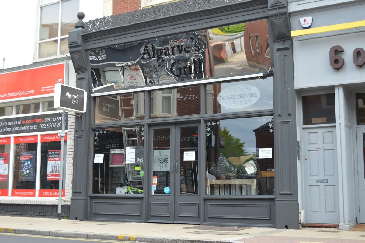 Algarve's Grill photo (photo 1 of 3)