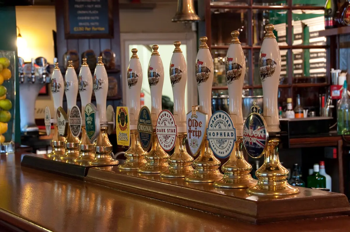 The Wellington Pub and Bed & Breakfast photo (photo 3 of 3)
