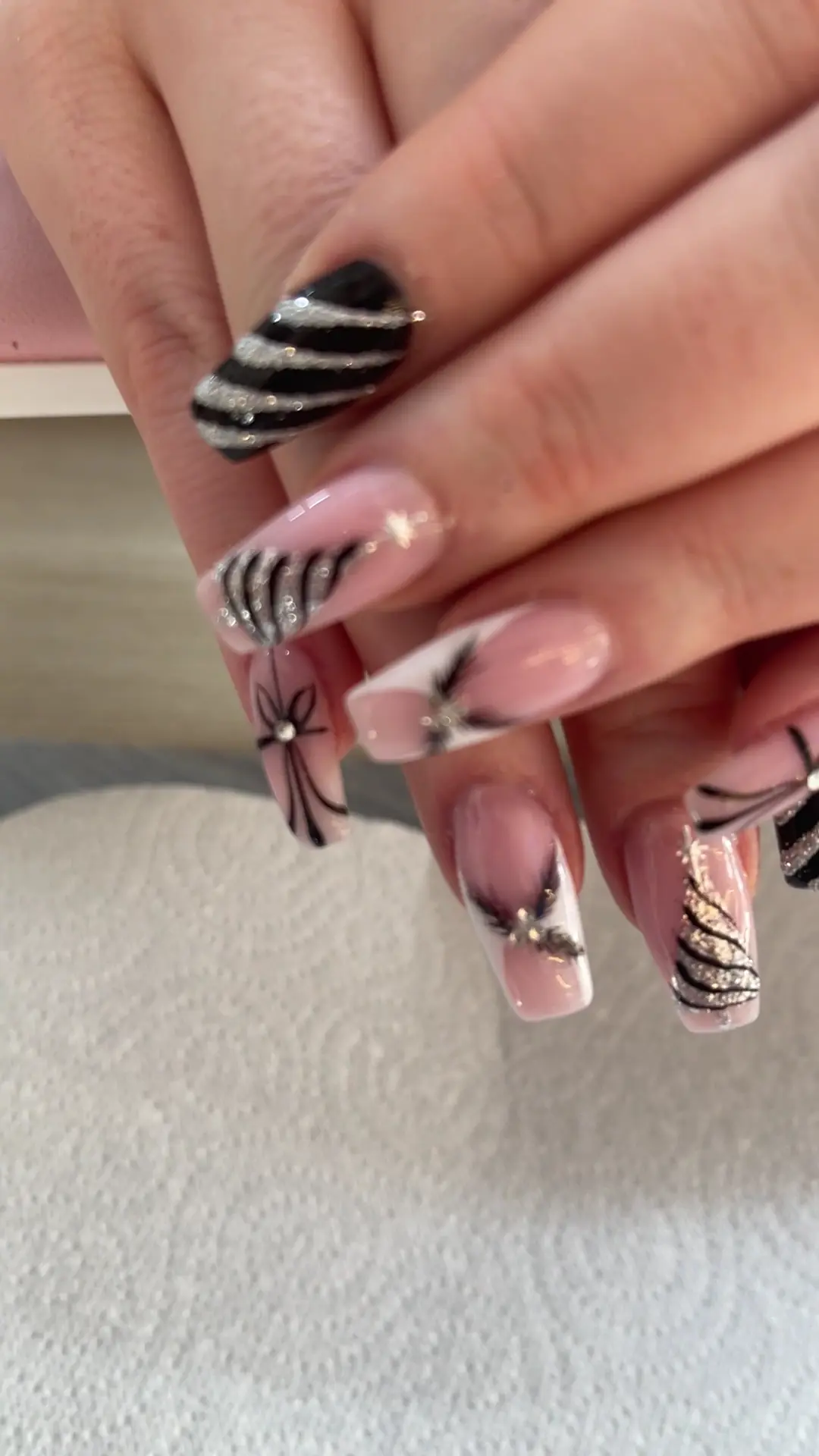 U1st nails photo (photo 1 of 3)