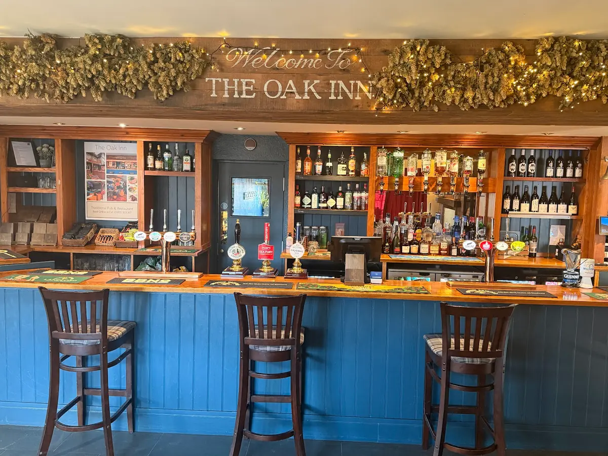 The Oak Inn