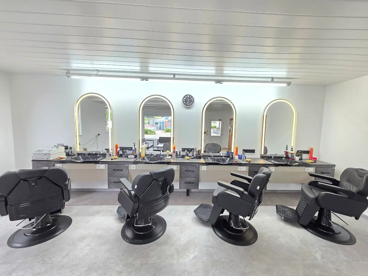 Meral Yakup — Hair Salons in Haiger