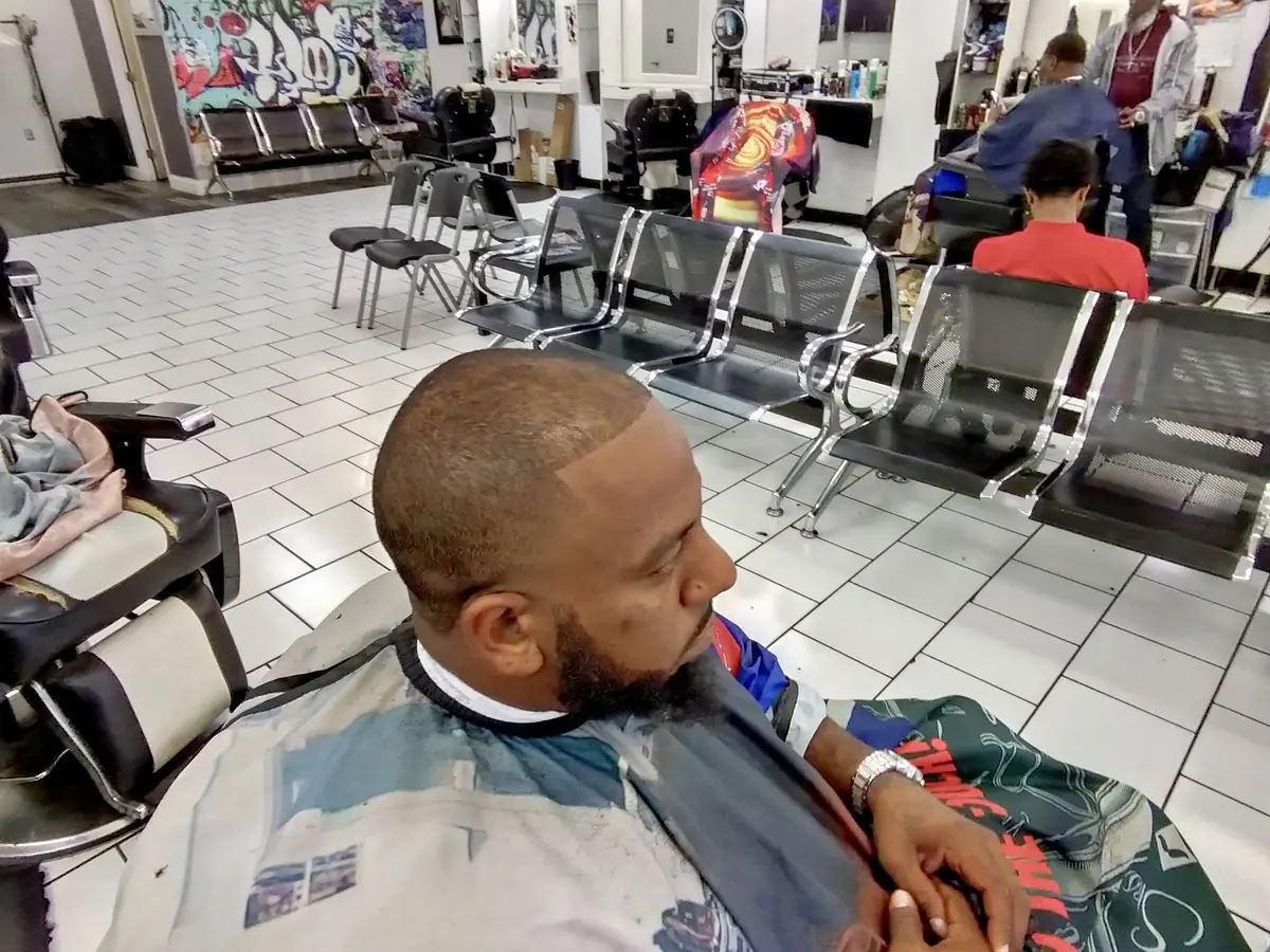 Ravenwood Barbershop photo (photo 2 of 3)
