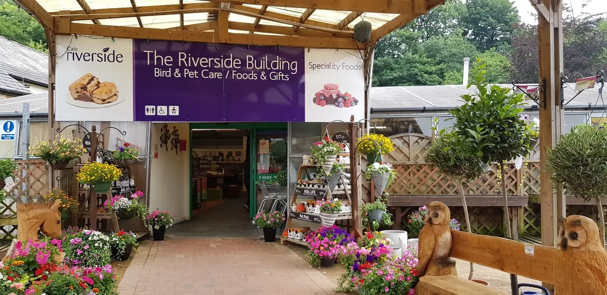 Cafe Riverside