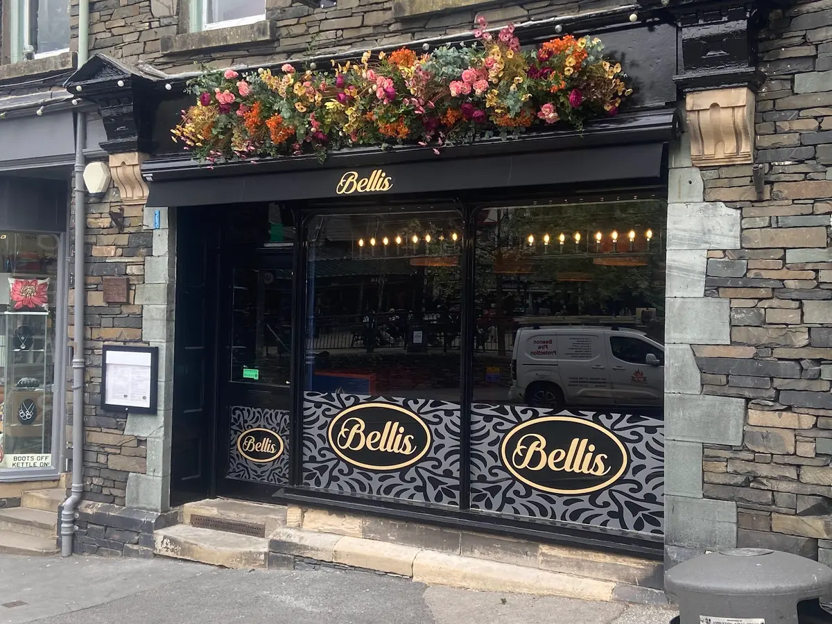 Bellis Café Bistro