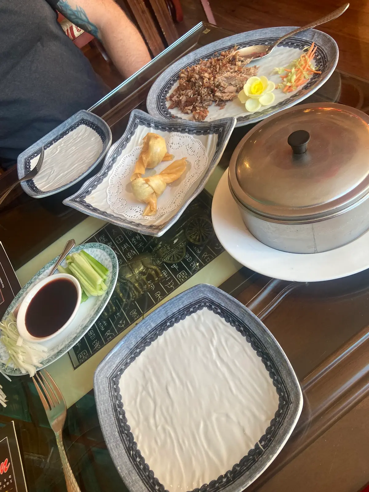 Royal Garden Chinese Restaurant photo (photo 1 of 3)