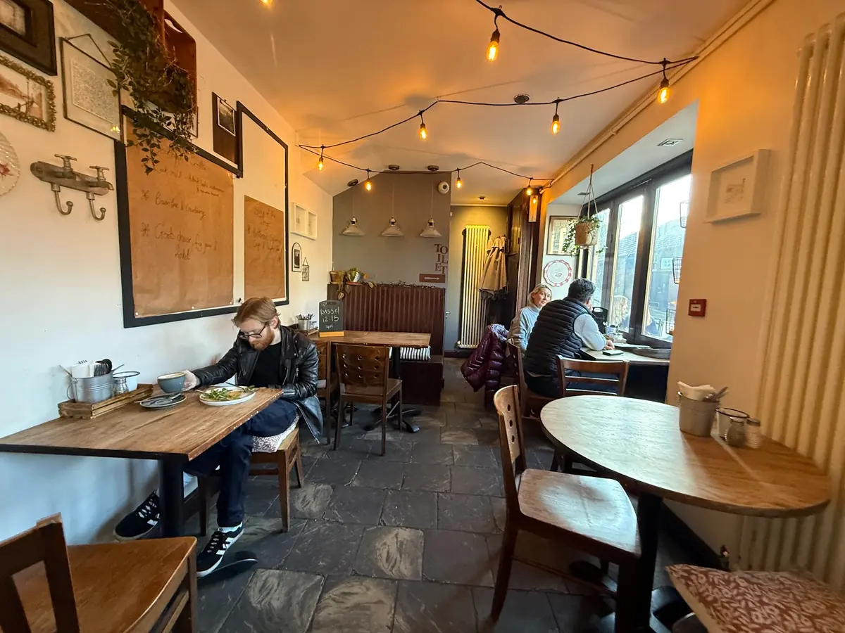 Leonard’s Coffee House photo (photo 1 of 3)