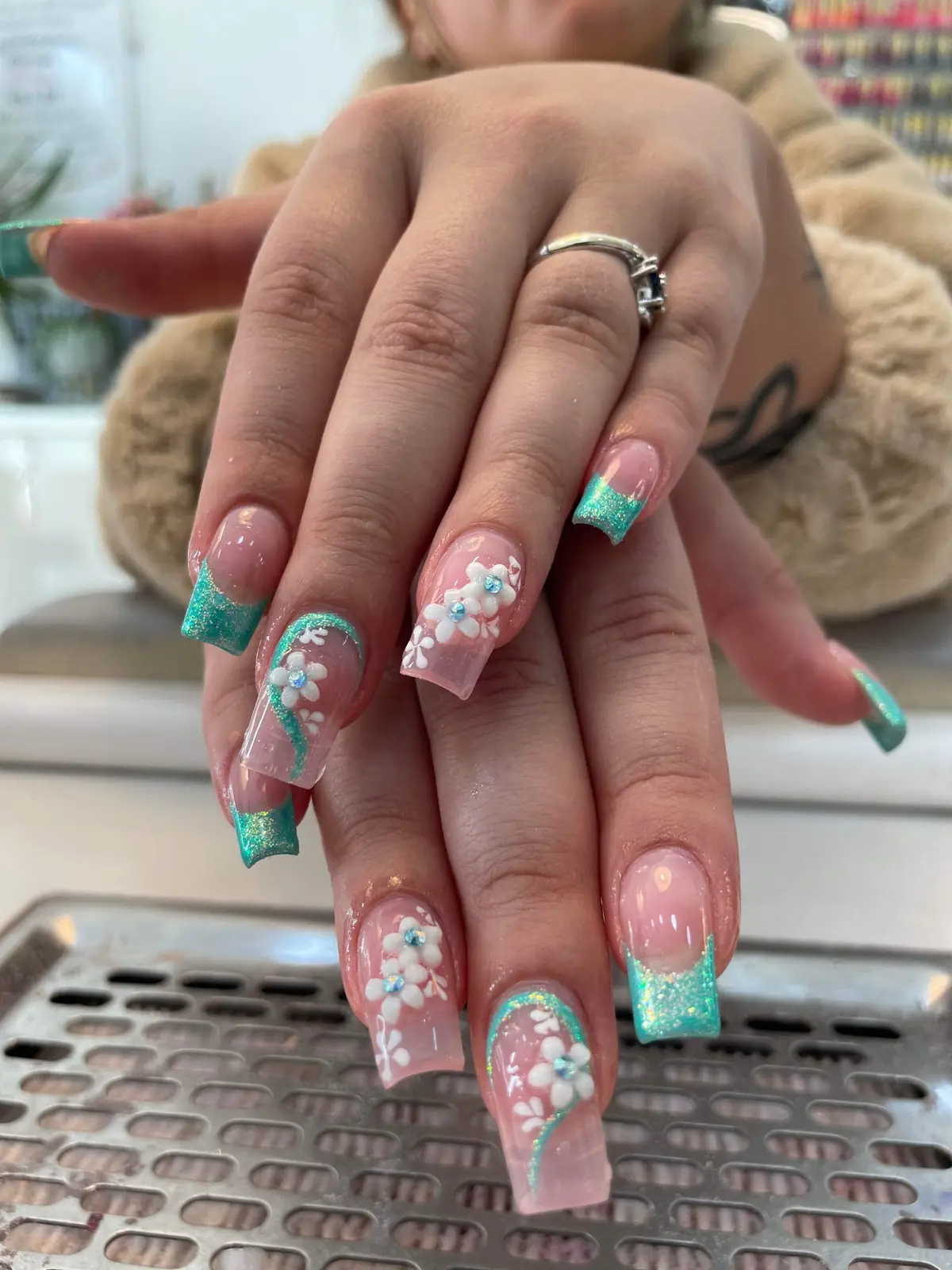 POLISH MY NAILS ARCHWAY photo (photo 2 of 3)
