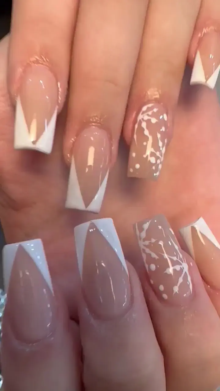 POLISH MY NAILS ARCHWAY photo (photo 1 of 3)