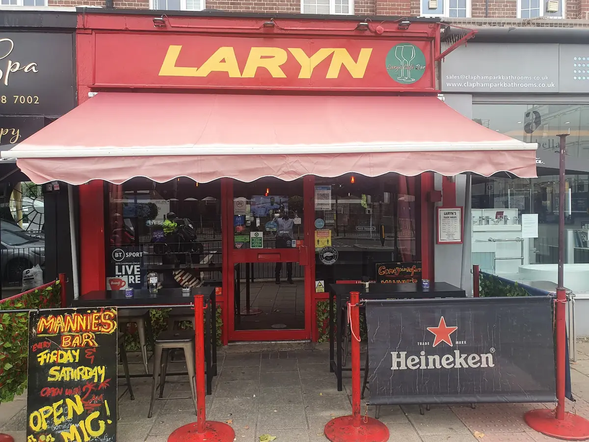 Laryn Cafe Bar photo (photo 2 of 3)