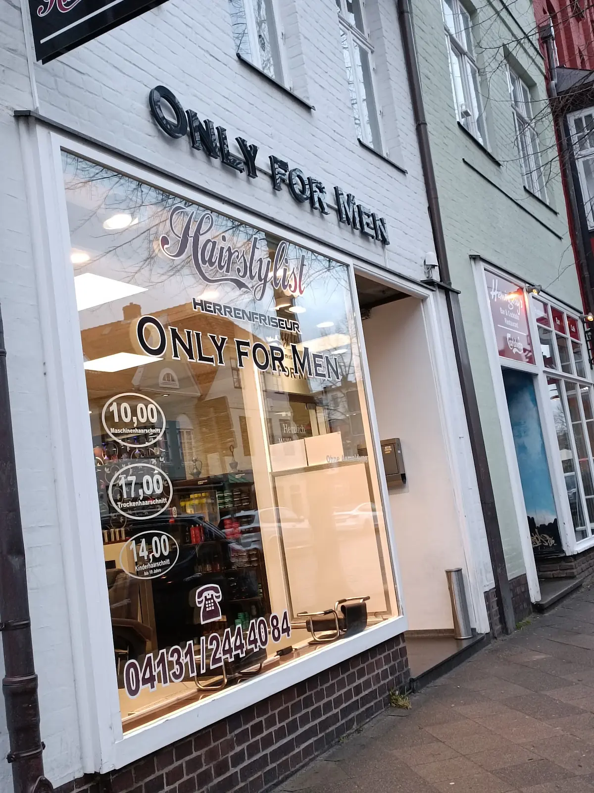 Hairstylist Only For Men — Hair Salons in Luneburg