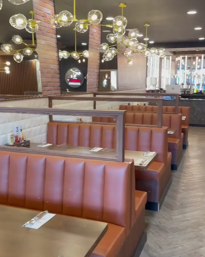 Toro's Steakhouse Manchester photo (photo 2 of 3)