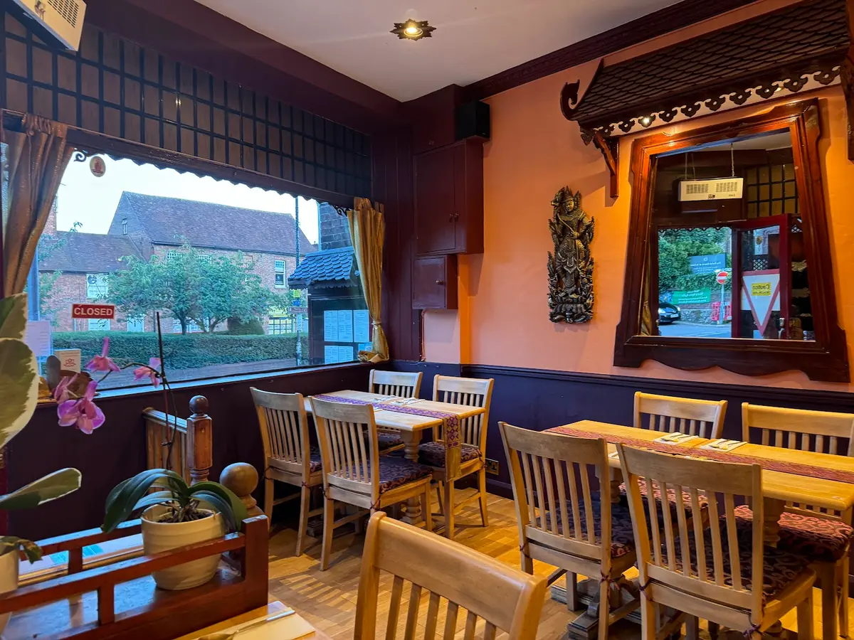 Bua Thai Restaurant photo (photo 1 of 3)