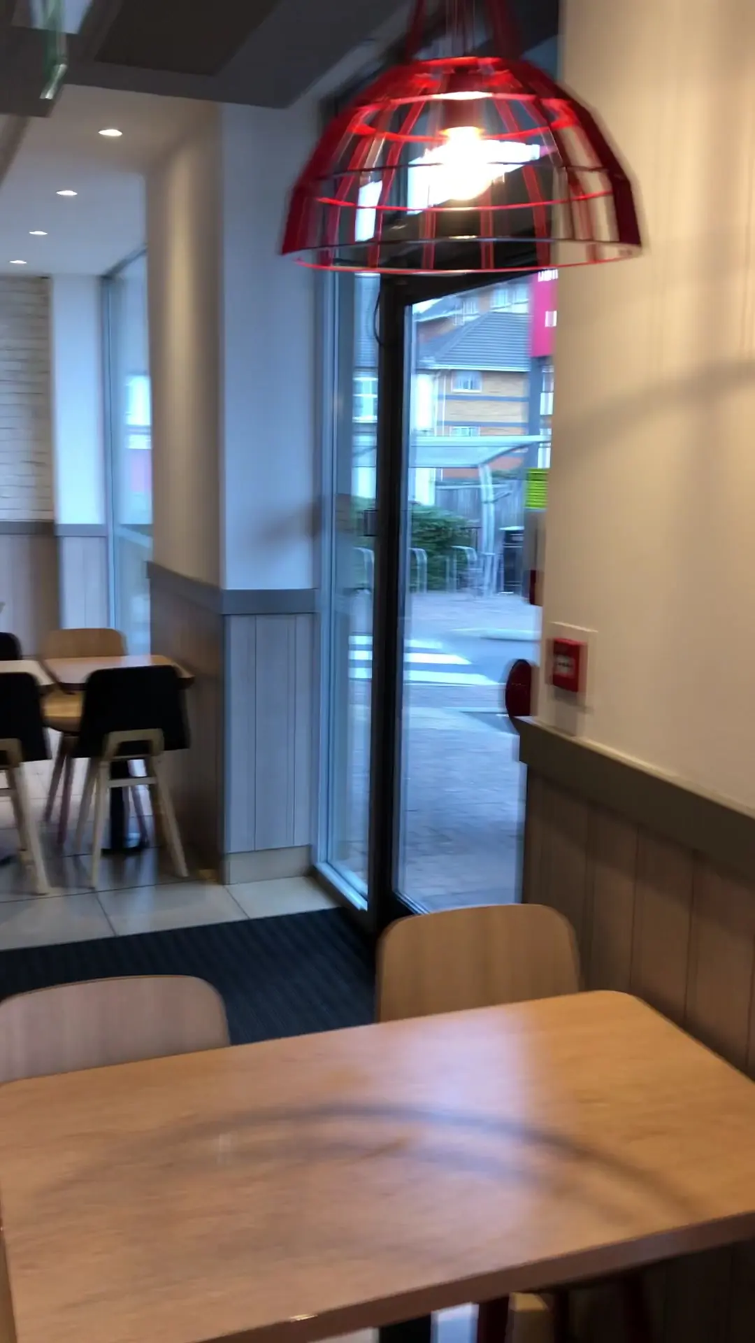 KFC Reading - Oxford Road photo (photo 1 of 3)
