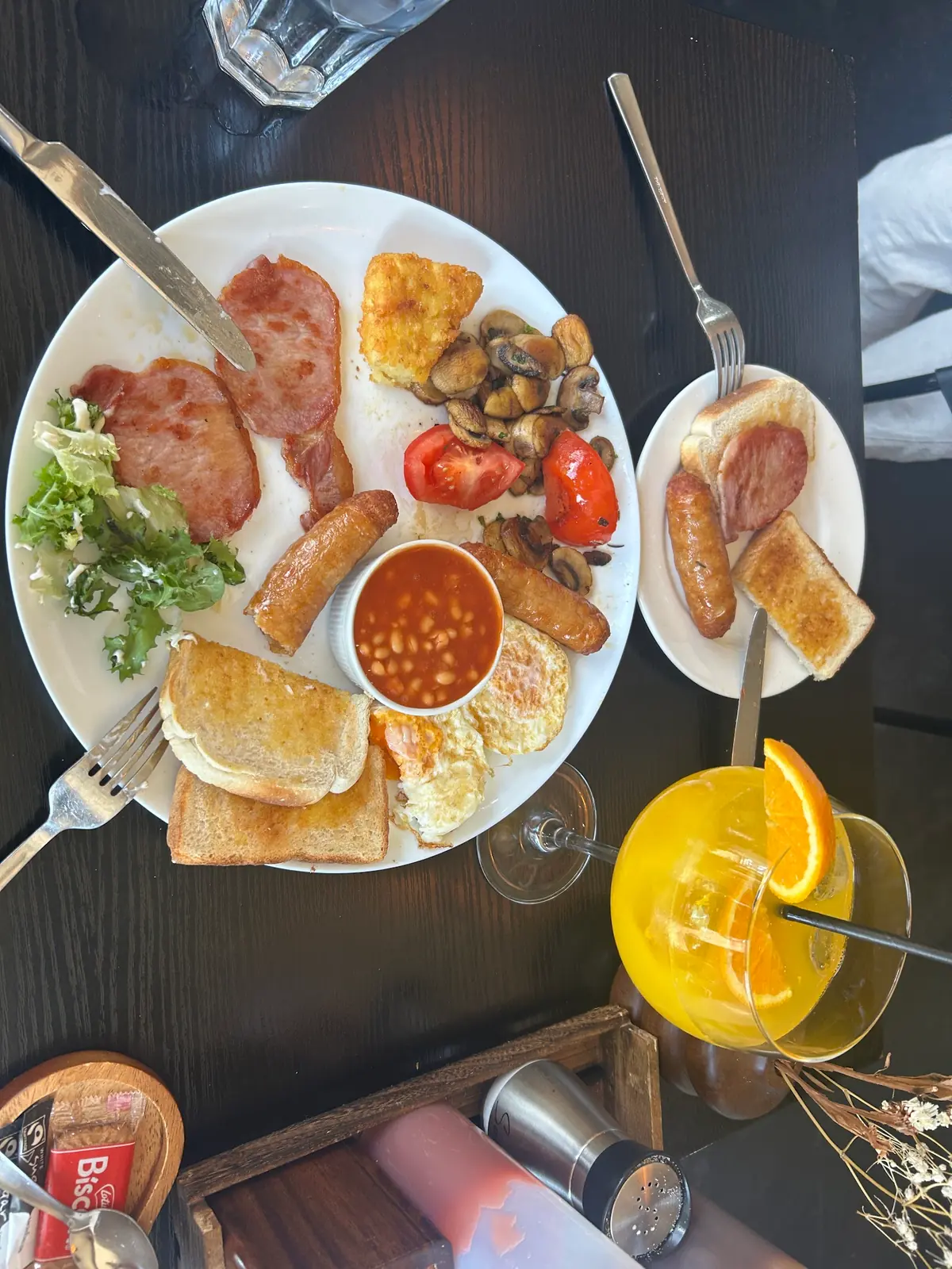 Friend Cafe photo (photo 2 of 3)