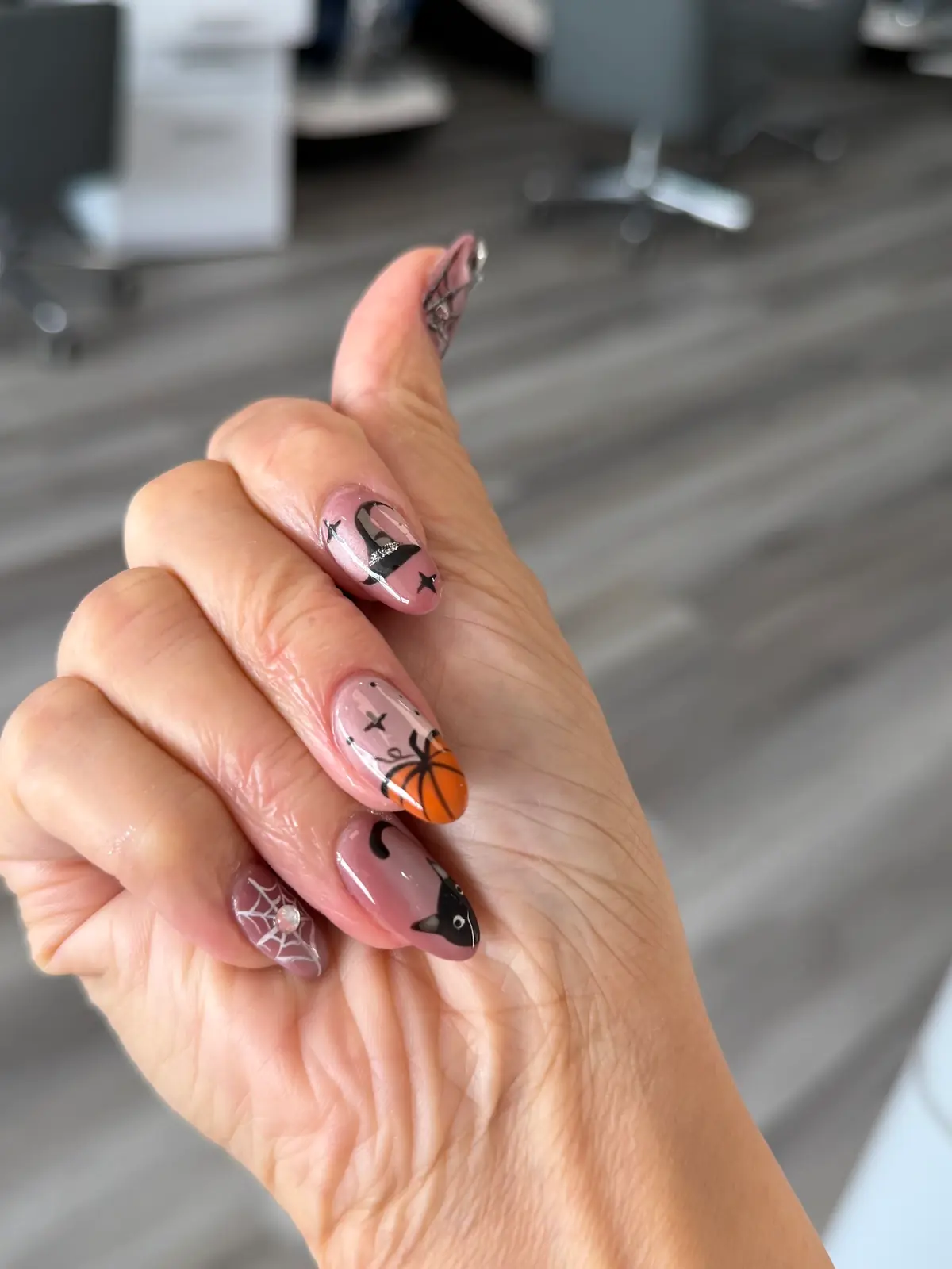 Lavender Nails & Spa — Nail Salons in Elkridge
