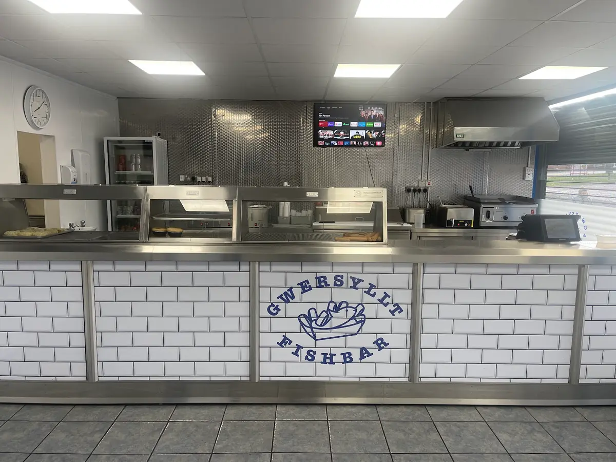 Gwersyllt Fish Bar photo (photo 3 of 3)