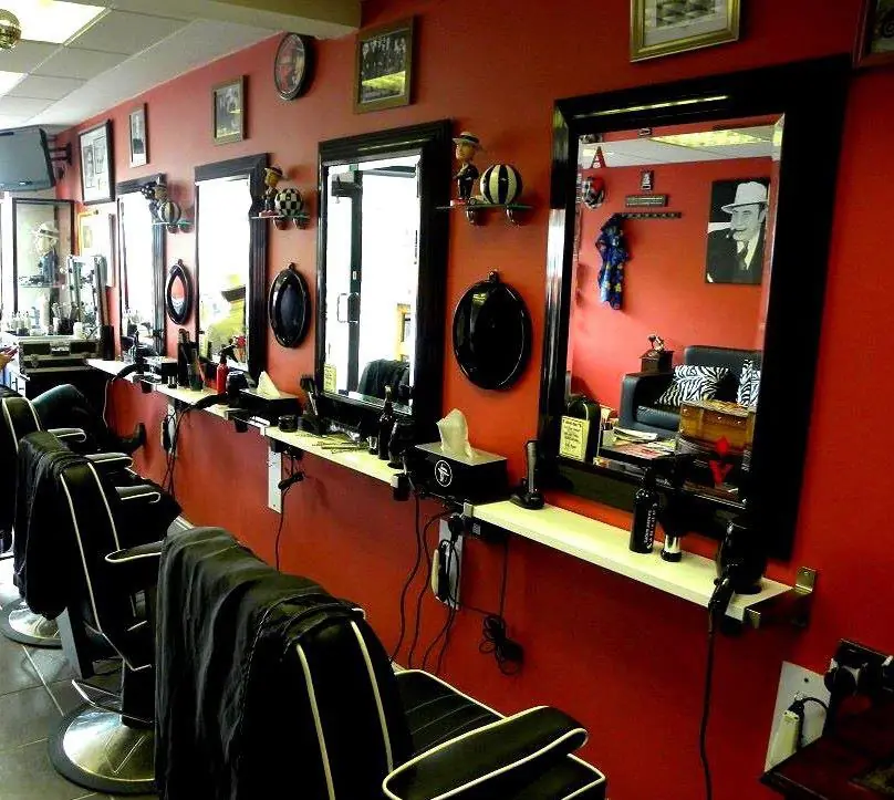 Capone's Barber Shop photo (photo 2 of 3)