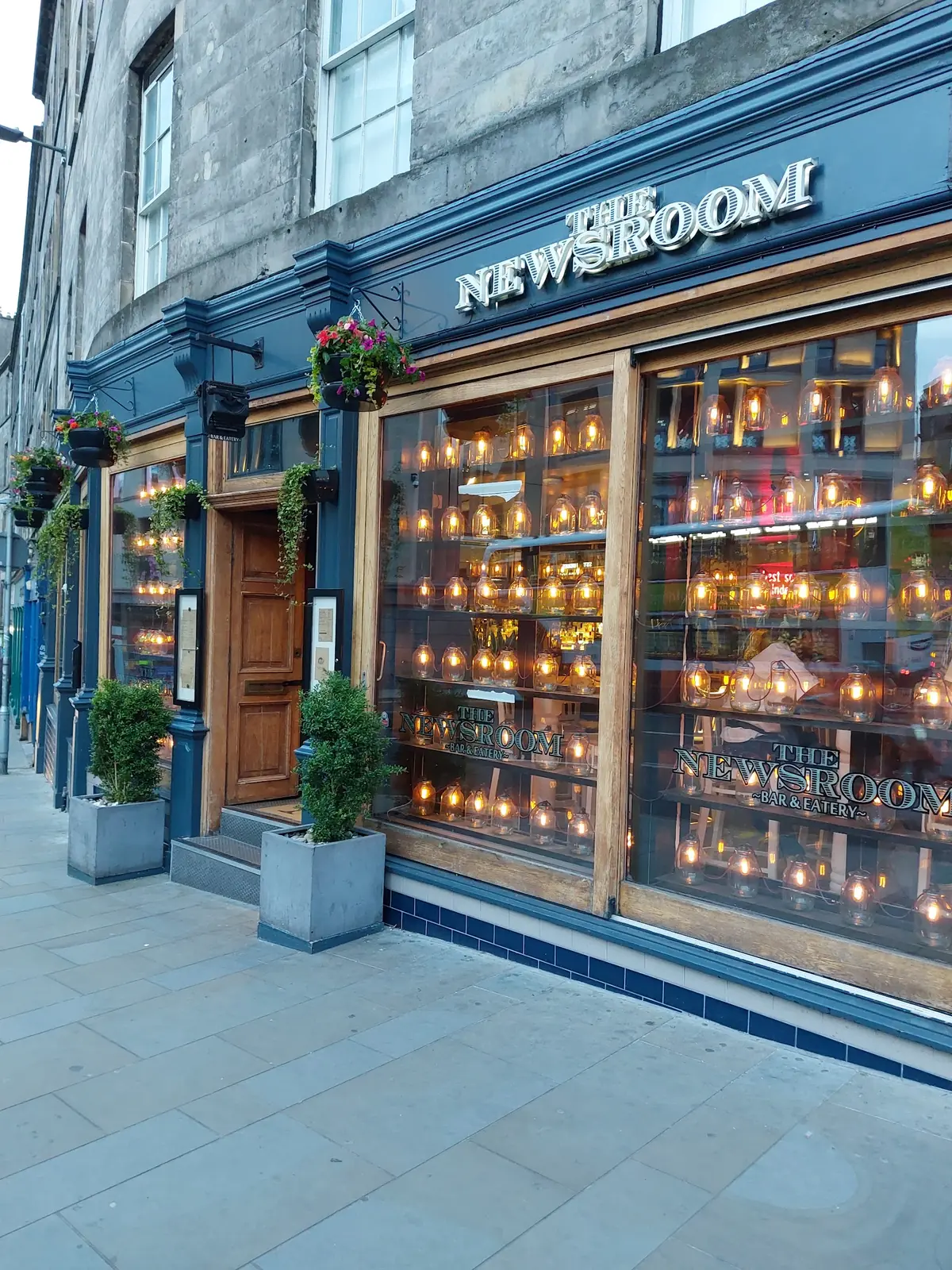 The Newsroom Bar & Eatery — Bar & grills in Edinburgh