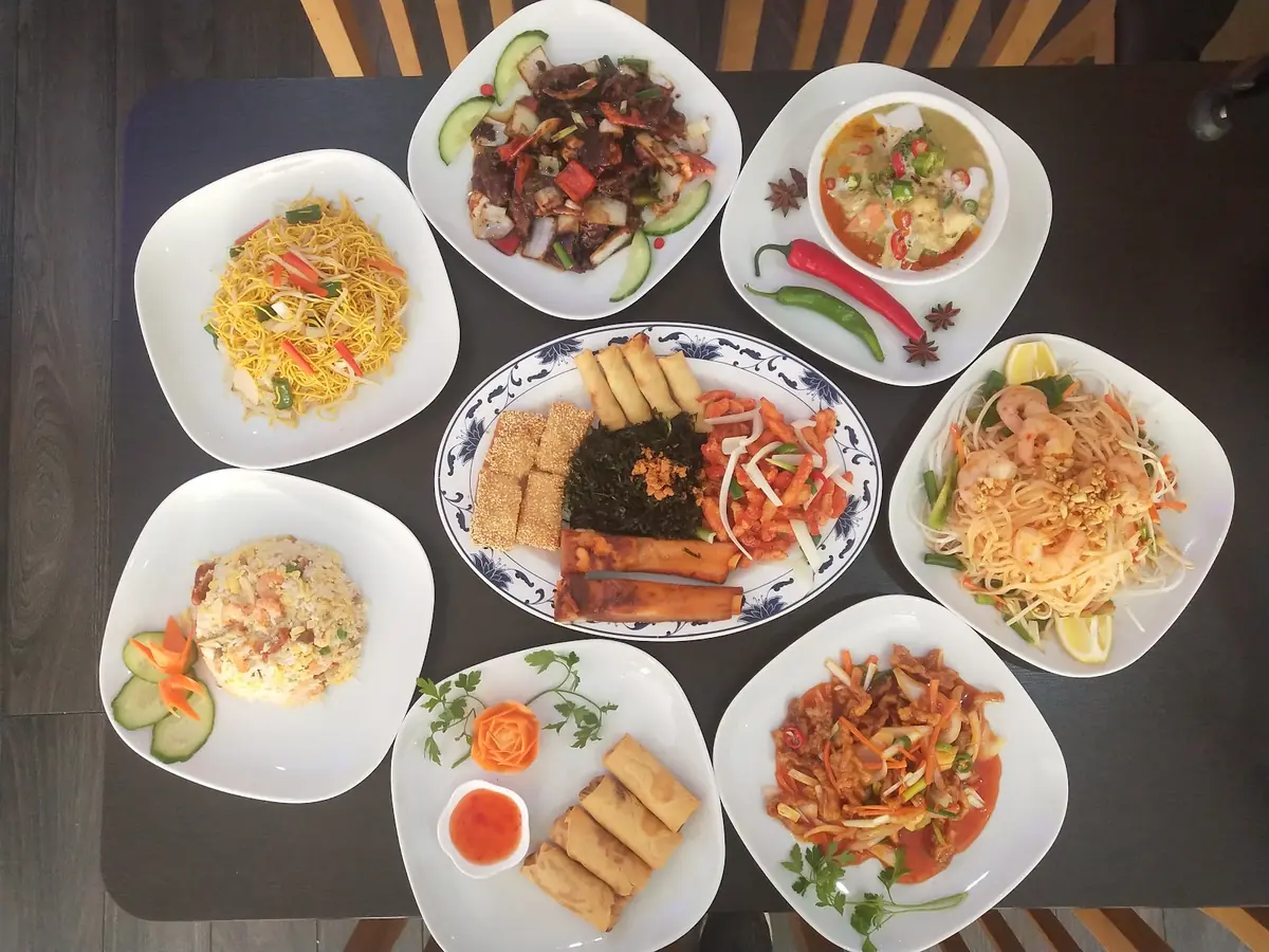 Phoenix Chinese Restaurant photo (photo 1 of 3)