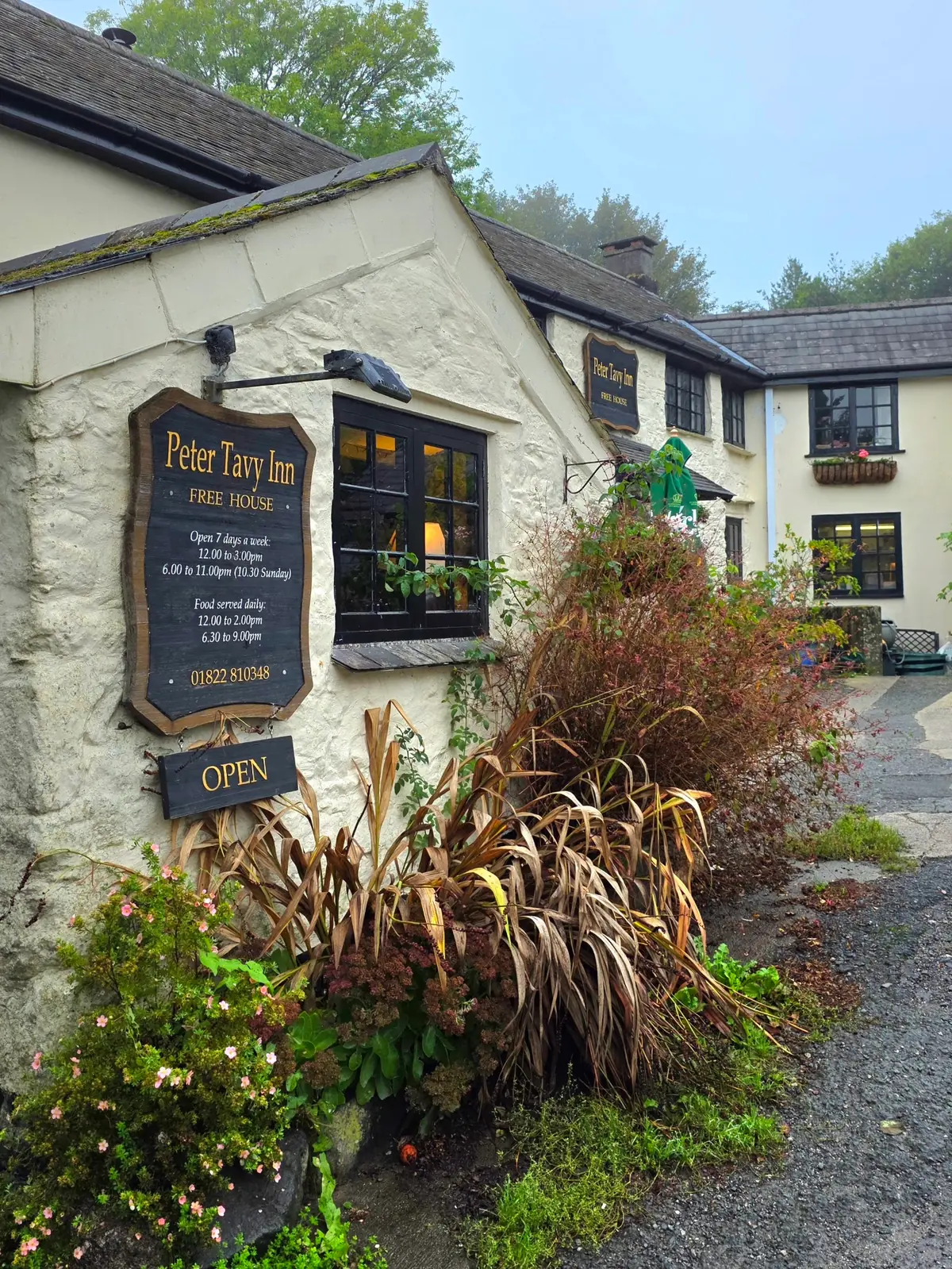 Peter Tavy Inn photo (photo 2 of 3)