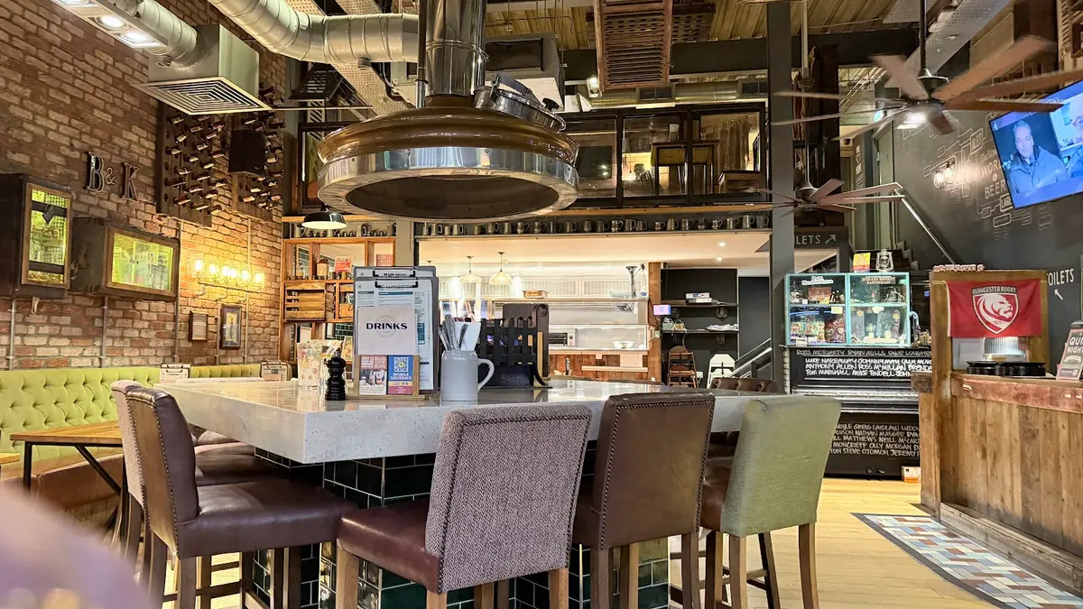 Brewhouse & Kitchen - Gloucester Quays photo (photo 3 of 3)