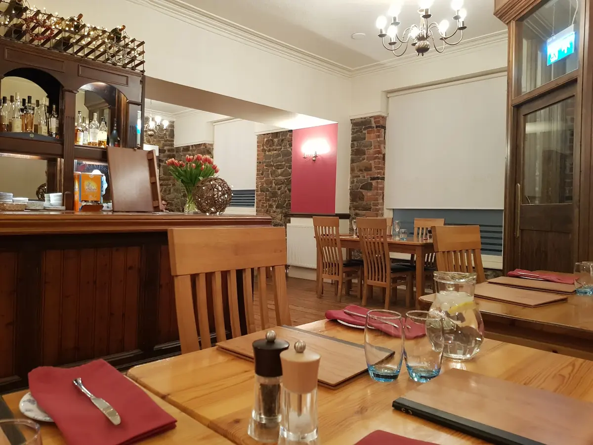Pant-y-Gwydr restaurant — Restaurants in Swansea