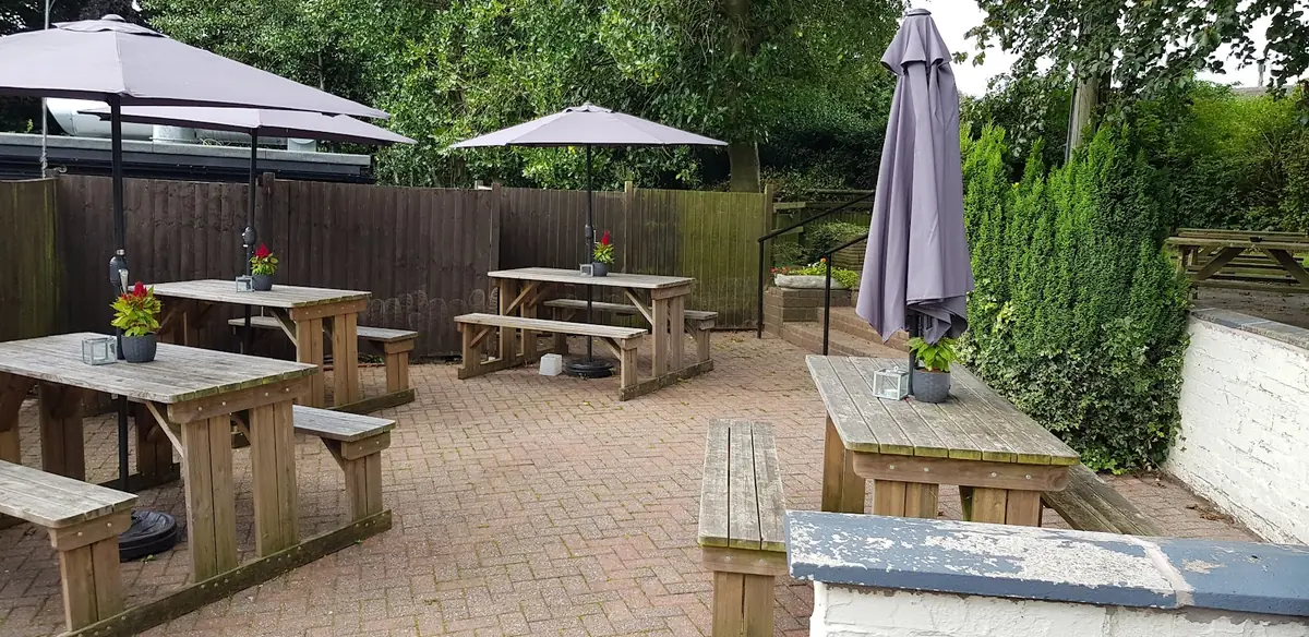 The Swynnerton Arms — Restaurants in Stoke On Trent