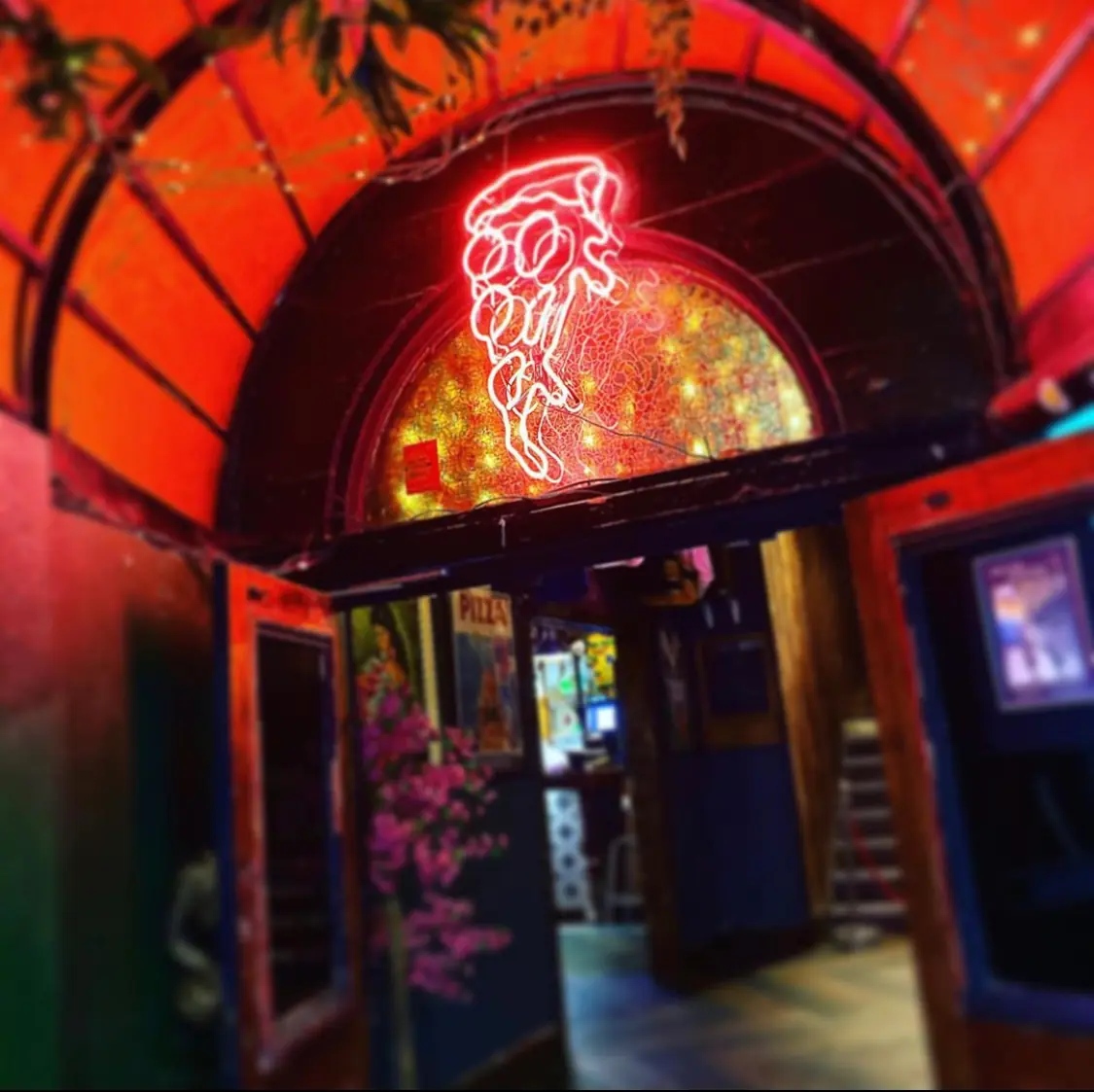 Voodoo Daddy's photo (photo 1 of 3)