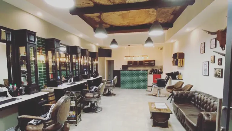 Gentlemen's Room Barbershop - Flörsheim — Hair Salons in Florsheim Am Main