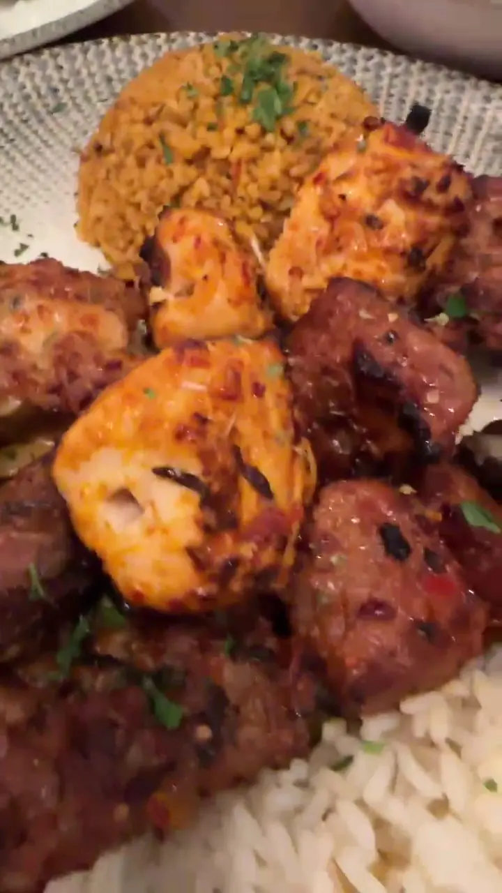 Mavi Ruya - Turkish Bar & Grill photo (photo 1 of 3)