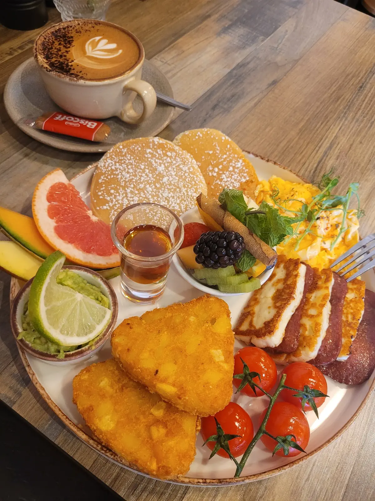 Brekky & Brunch photo (photo 3 of 3)