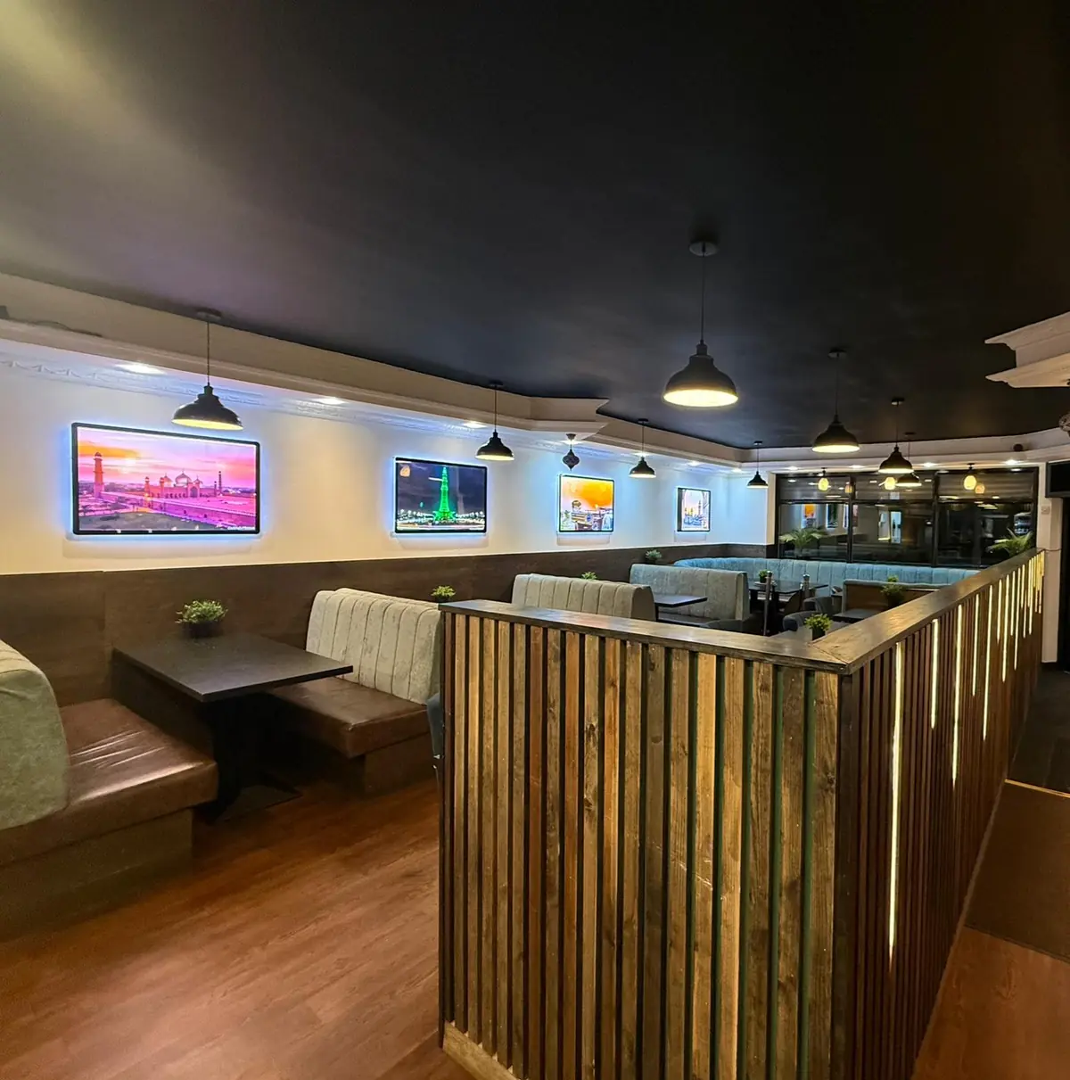 Lahori Kebabish — Restaurants in Stoke On Trent