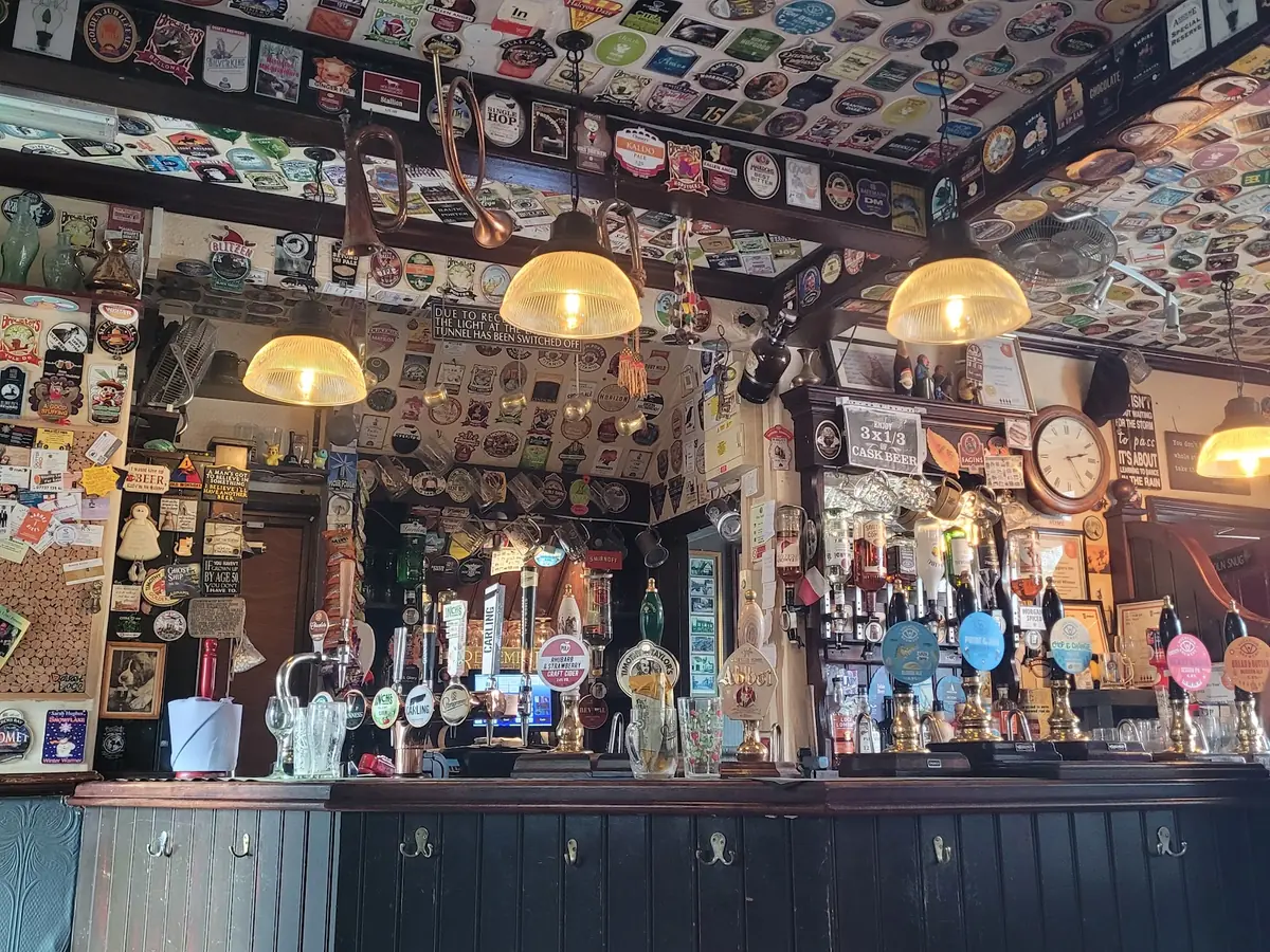 The Strugglers Inn — Bars in Lincoln