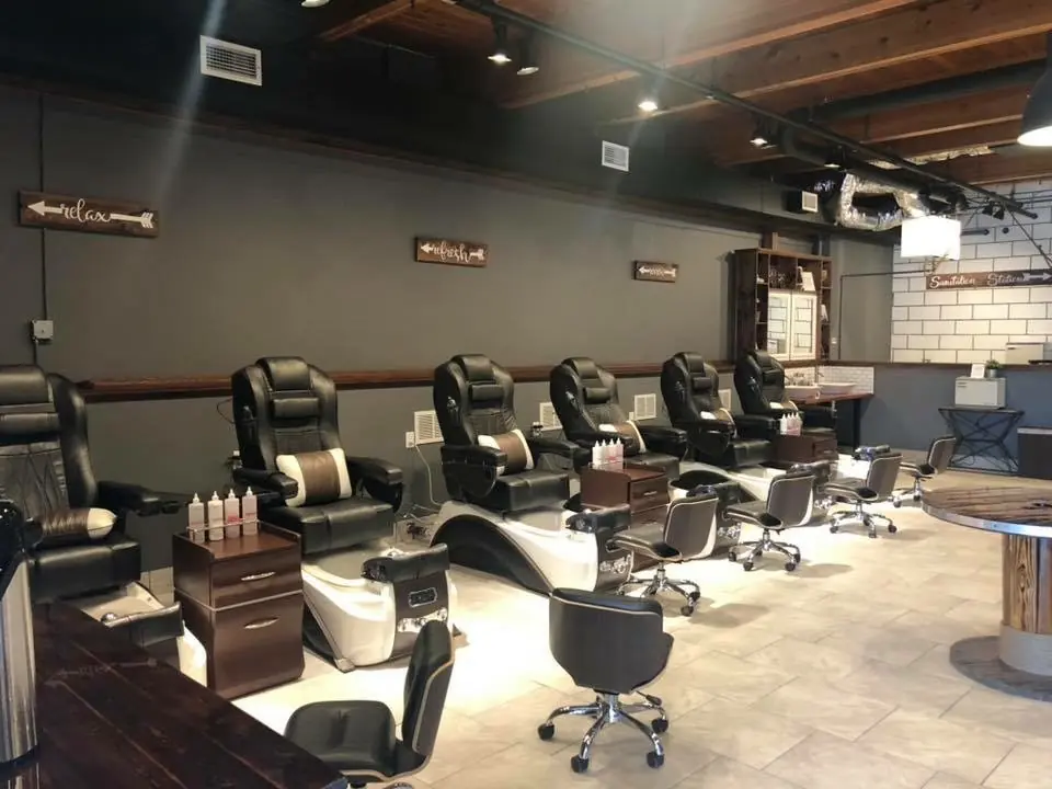 Zen Nails — Beauty Salons in Farmington