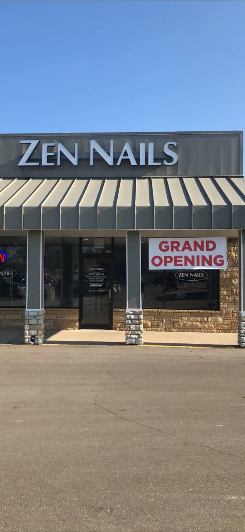 Zen Nails photo (photo 1 of 3)